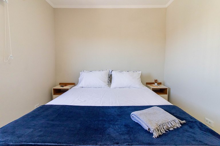Apartamento aconchegante 0682 · 2 quartos + vaga · Shopping
