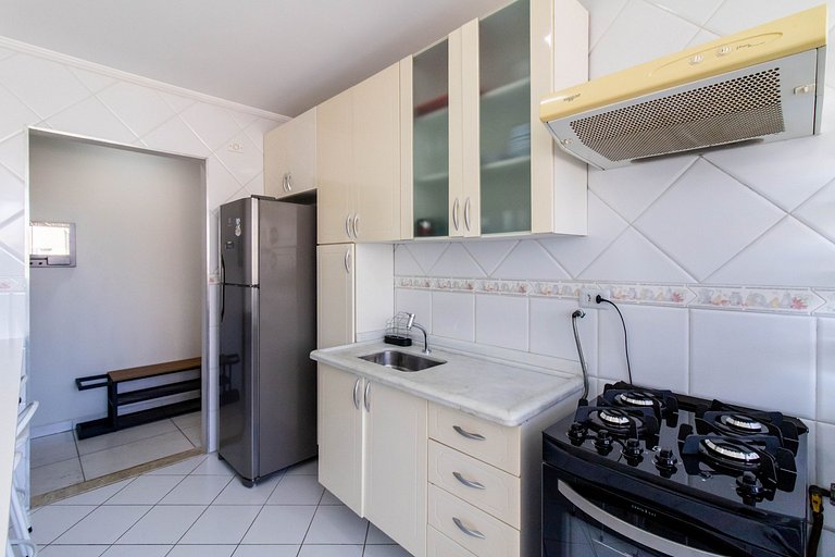Apartamento aconchegante 0682 · 2 quartos + vaga · Shopping