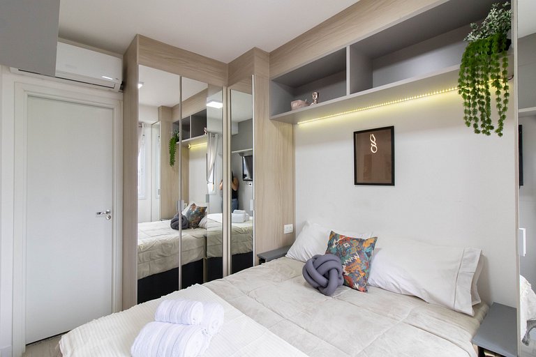 Beautiful Studio 011112 Vaga + Shopping + Ar
