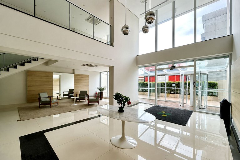 Glow Studio 021506 · Piscina + Academia + Vaga
