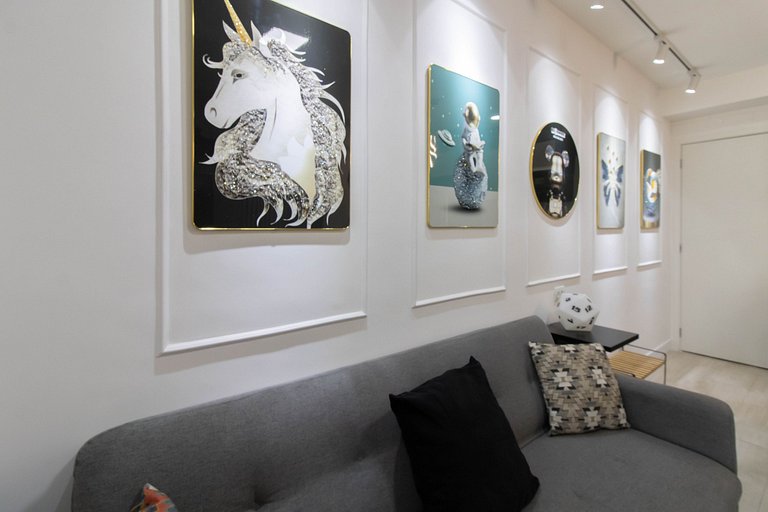 Cosmopolitan Studio 012312 Vaga + Ar + Shopping