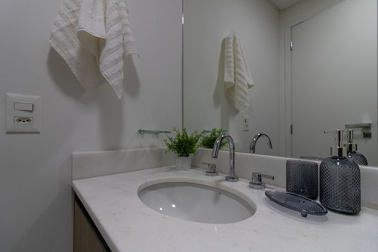 Uptown Apartament 032202 · Vaga + Central + Lazer