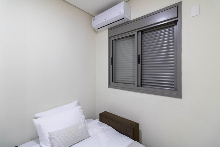 Living Apartment 051109 | 2 Quartos | GRU